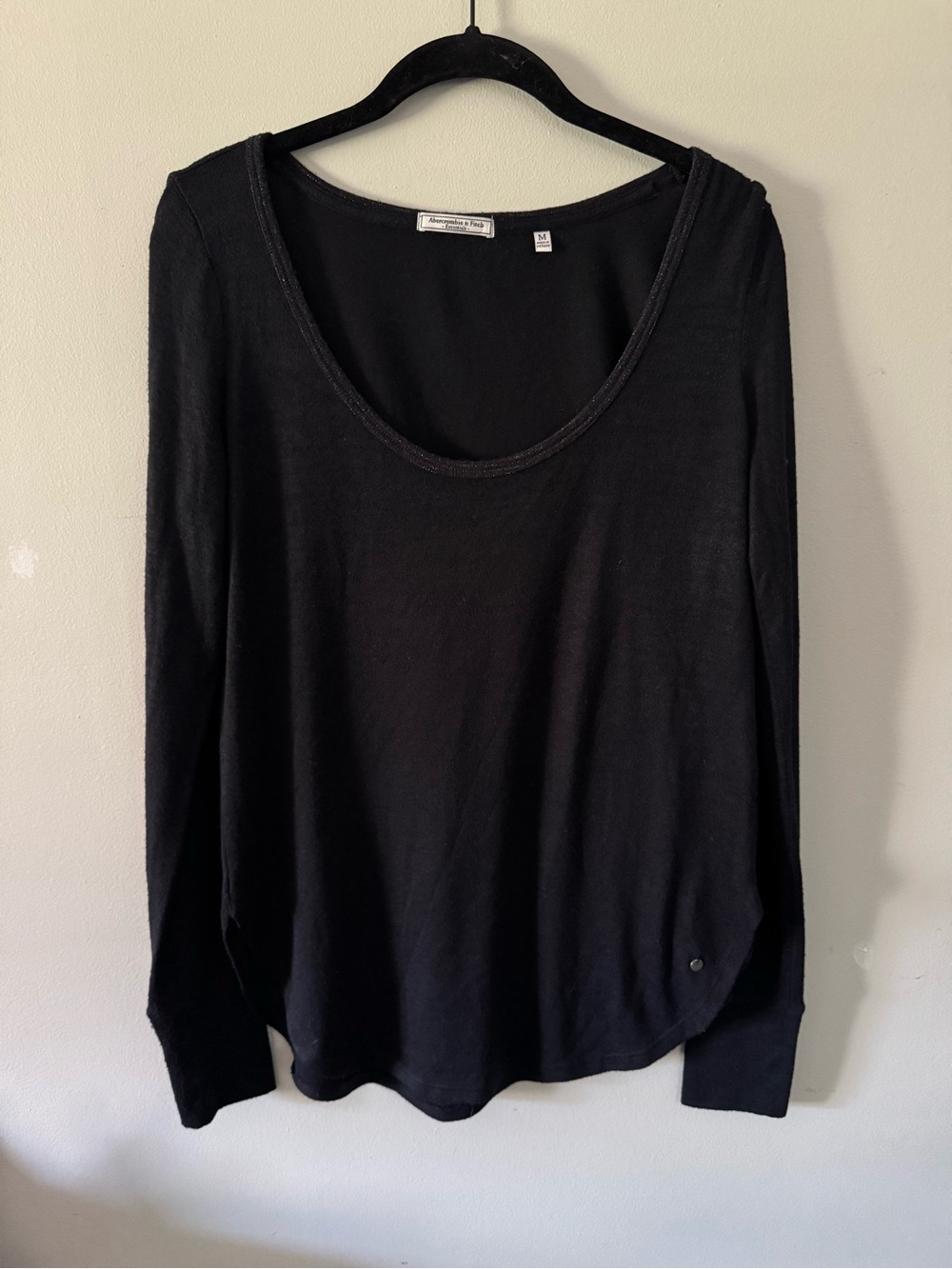 Abercrombie & Fitch AF Women’s Y2K Scoop Neck Layering T Shirt - Size Medium